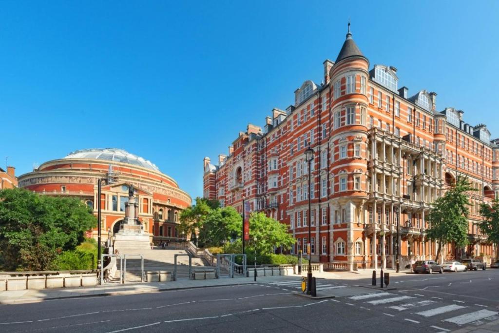 2 Bedroom Apartment Londra Dış mekan fotoğraf